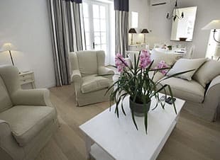 Silène guesthouse living-room, Domaine de la Vernède